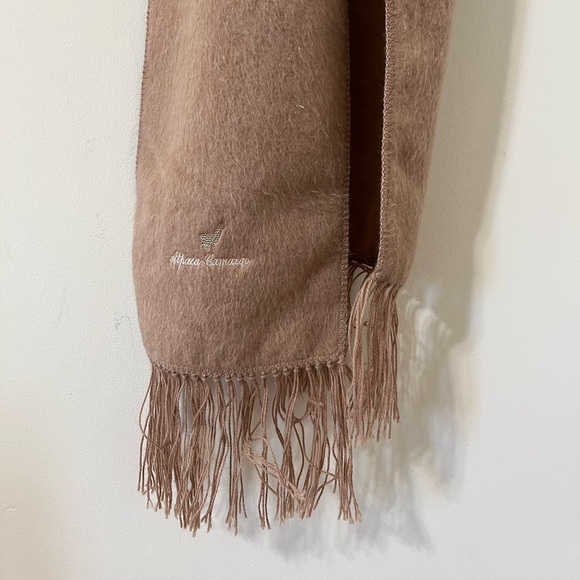 Alpaca Camargo Camel Alpaca Fringe Scarf - Picture 5 of 8